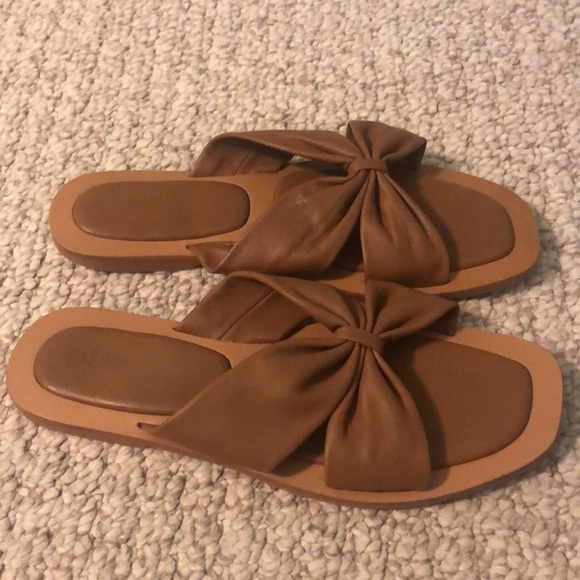 Size 9 Crevo Brown Leather Sandals - Picture 4 of 5